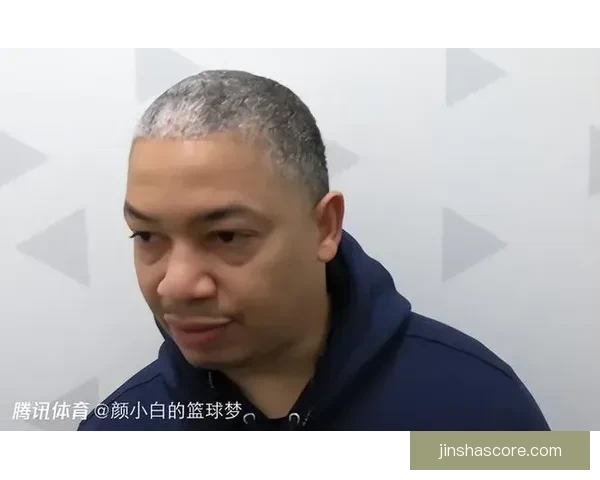 卢指导：专注于比赛执教不纠结小卡与加兰出场时间限制